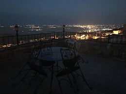 Kasr-I Abbas Hotel