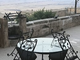 Kasr-I Abbas Hotel