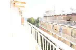 Kinetta Apartments