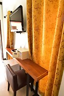 Bangrak Resort
