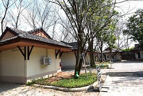 Bangrak Resort
