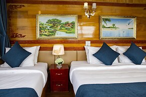La Paci Cruises