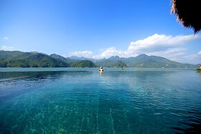 Mai Chau Hideaway Lake Resort