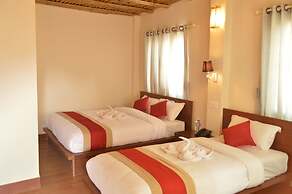Hotel The Doors