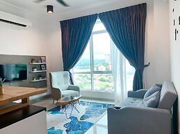 Sunset Seaview Vacation Condos at Infinity Avenue