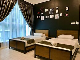 Sunset Seaview Vacation Condos at Infinity Avenue
