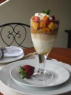 Cherry Berry Lodge