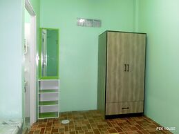 Pek House