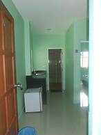 Pek House