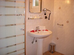 Rezidence Fami De Luxe Design