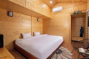 Tam Coc Friends Bungalow Ninh Binh