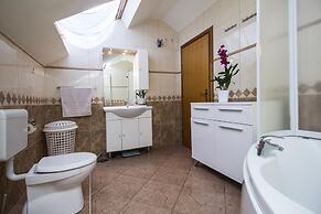 Apartments Selak