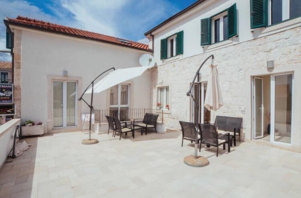 Apartments Selak
