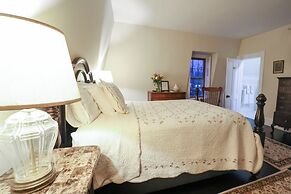 Brinckerhoff Inn