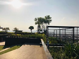 Astra Suites Central