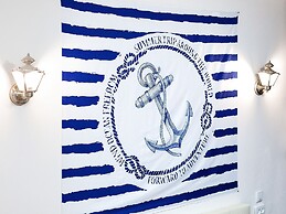 Hostel Cabin Sailor