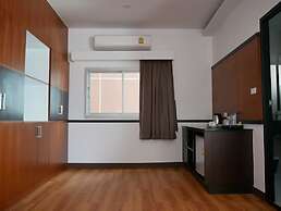 Blu Hotel Nakhon Phanom