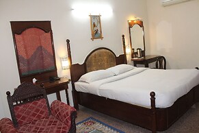 Mahadev Palace