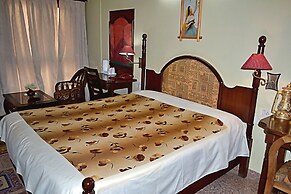 Mahadev Palace
