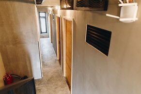 The Dalat Shelter