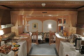 Hotel Garni Central