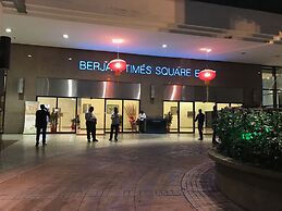 Times Square Service Suites