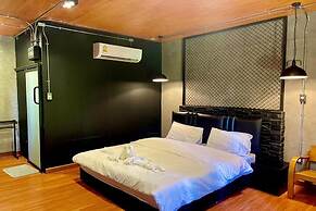 Forest Hill Resort