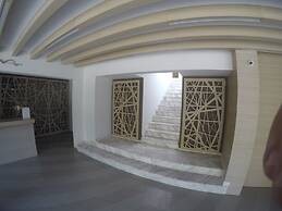 Varouxakis Hotel