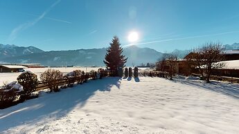 Mountain Nests - Chalets Apartments