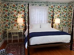 Harbourside Inn