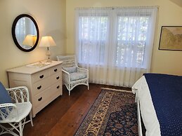 Harbourside Inn