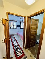 Denis Guest House