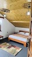 Denis Guest House