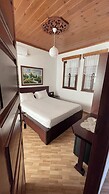 Denis Guest House