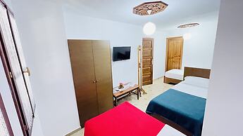 Denis Guest House