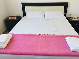 Denis Guest House