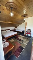 Denis Guest House