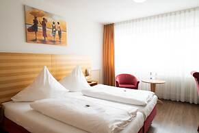 ates Hotel Straßburg - Kehl
