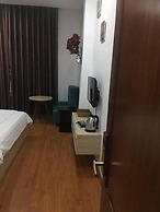 Phi Long Hotel