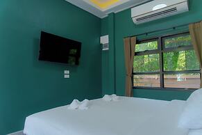 Big Tree Resort