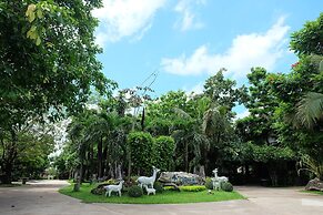 Big Tree Resort