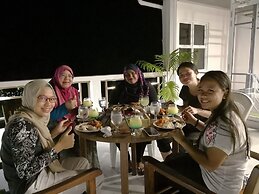 White Coral Rasdhoo