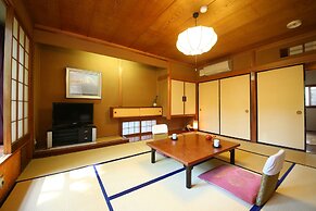 Yudanaka Yumoto