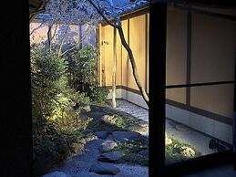 Kiyomizu Bettei