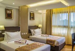The Ole-Ken Hotel