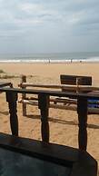 Madhu Beach Huts