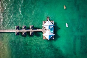 Blue Moon Resort