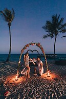 Blue Moon Resort