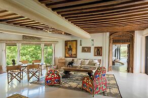 The Majlis Hotel