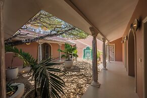 The Majlis Hotel